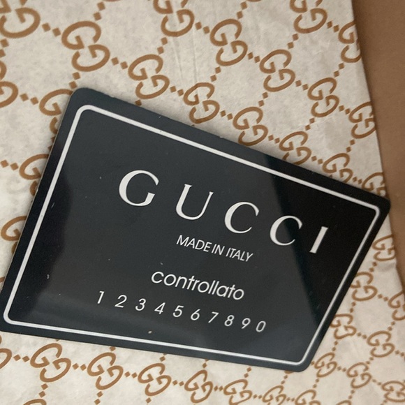 Authentic Gucci Sandals 💕 - Picture 14 of 17